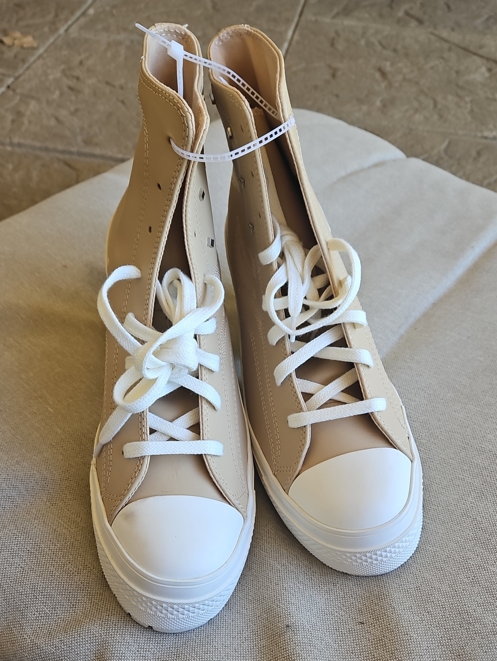 CONVERSE Chuck 70 De Luxe Heel Platform Western Glam Leather Lace-up Boot Quarry - Picture 11 of 14